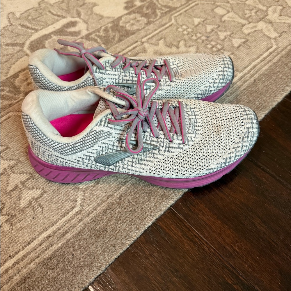 Brooks Revel 3 Women's Gray and Purple Running Shoes